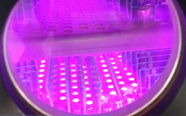 真空等離子清洗機用于提高芯片封裝力